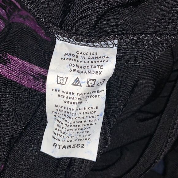 Travel Elegance Graphic Design Blouse - Picture 5 of 5